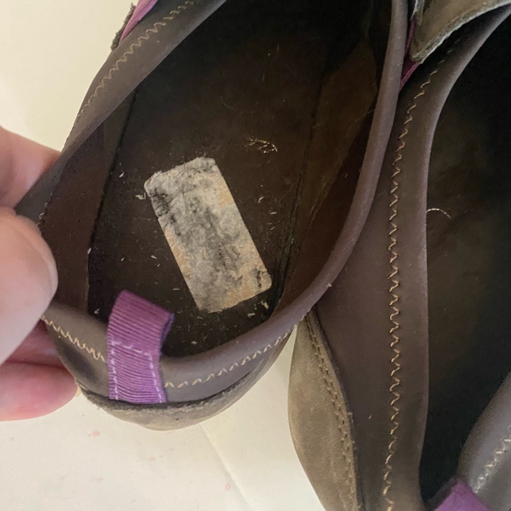 Aerosoles Shoes Women 9.5 Gray Loafer Purple Trim Man Made Leather Upper - Picture 4 of 8